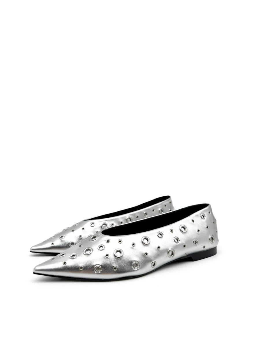 Bailarinas de Punta Afilada Y Ojales Metálicos, Corina M5610