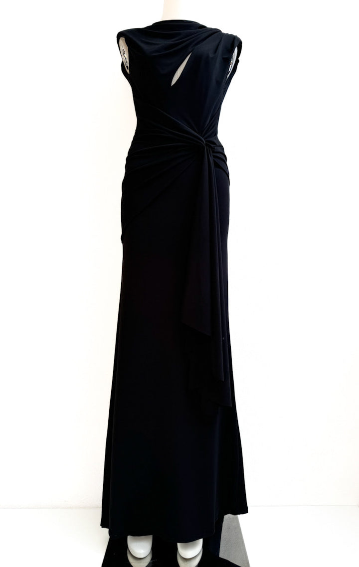 Vestido de Noche con Drapeado Elegante y Abertura en el Escote