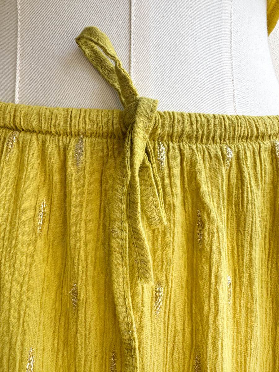 Conjunto de Blusa y Falda en Algodón Texturizado