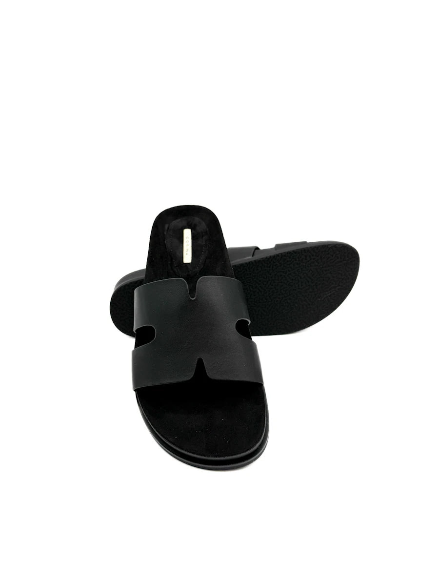 Sandalias Pala Corina en Piel Sintética con Diseño Troquelado