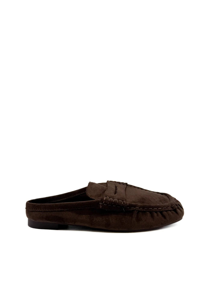 Mules Planos de Antelina Estilo Loafer