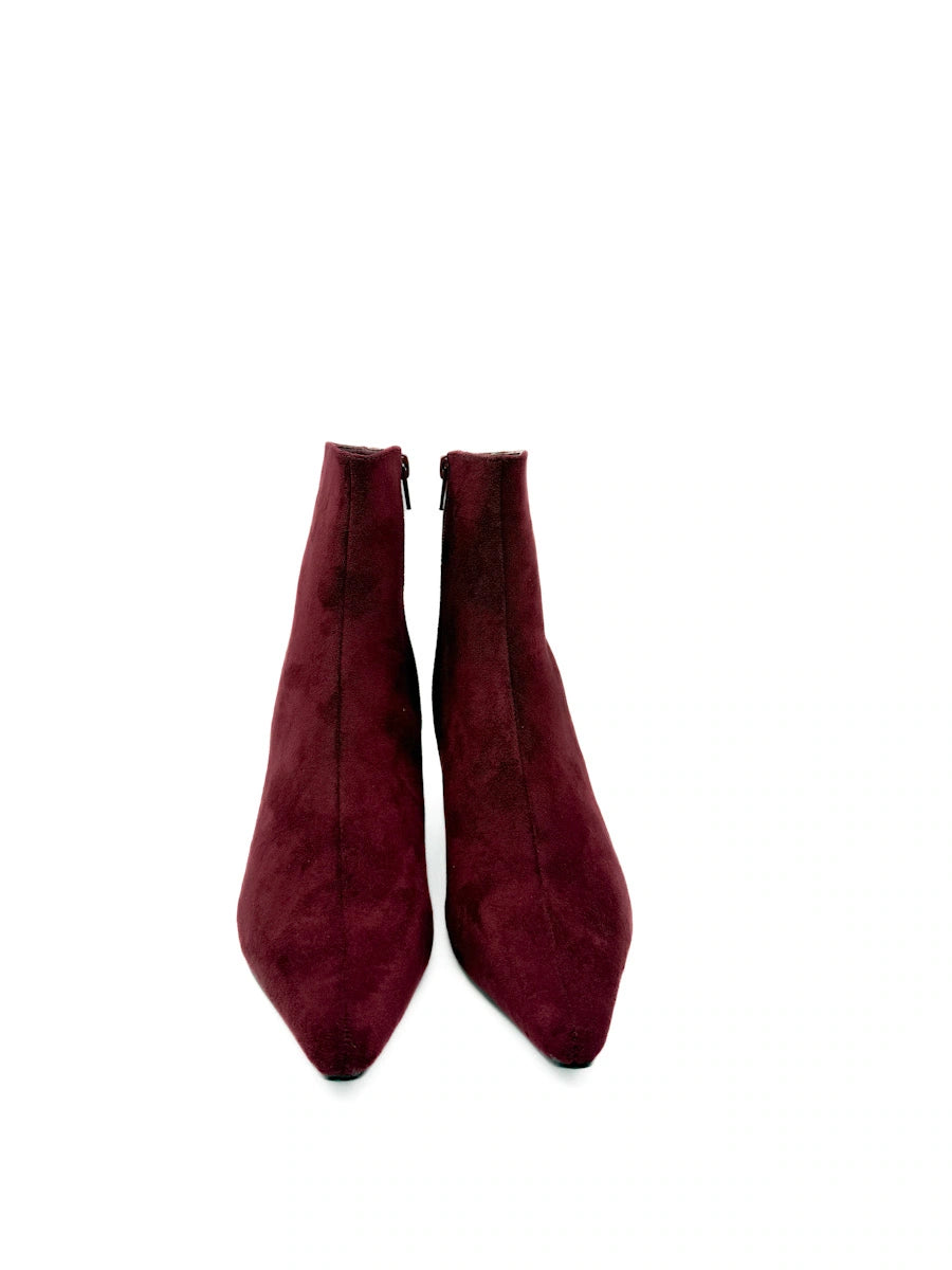 Botines de Antelina con Tacón Cónico y Punta Fina