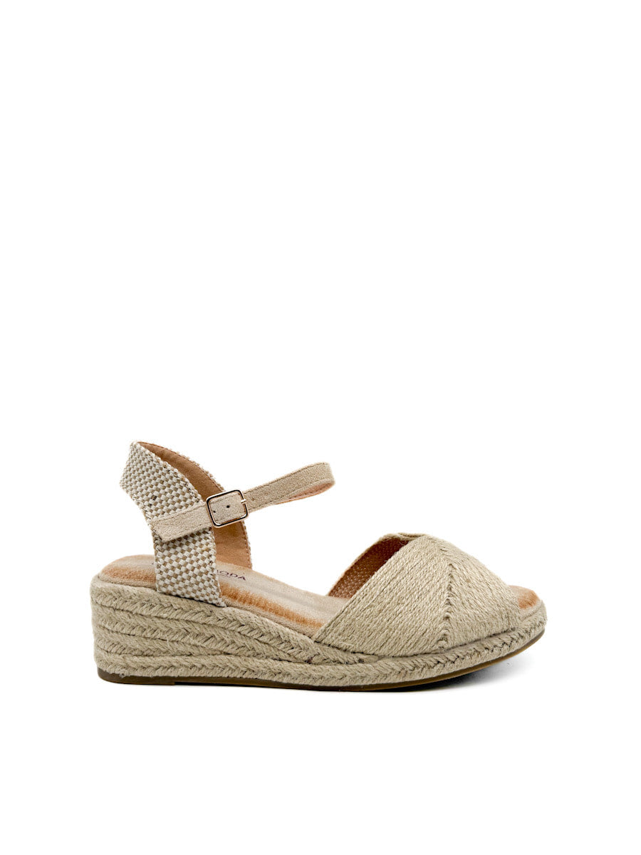 Alpargatas cuña con Plataforma de Yute – Estilo y Comodidad para el Verano Beige