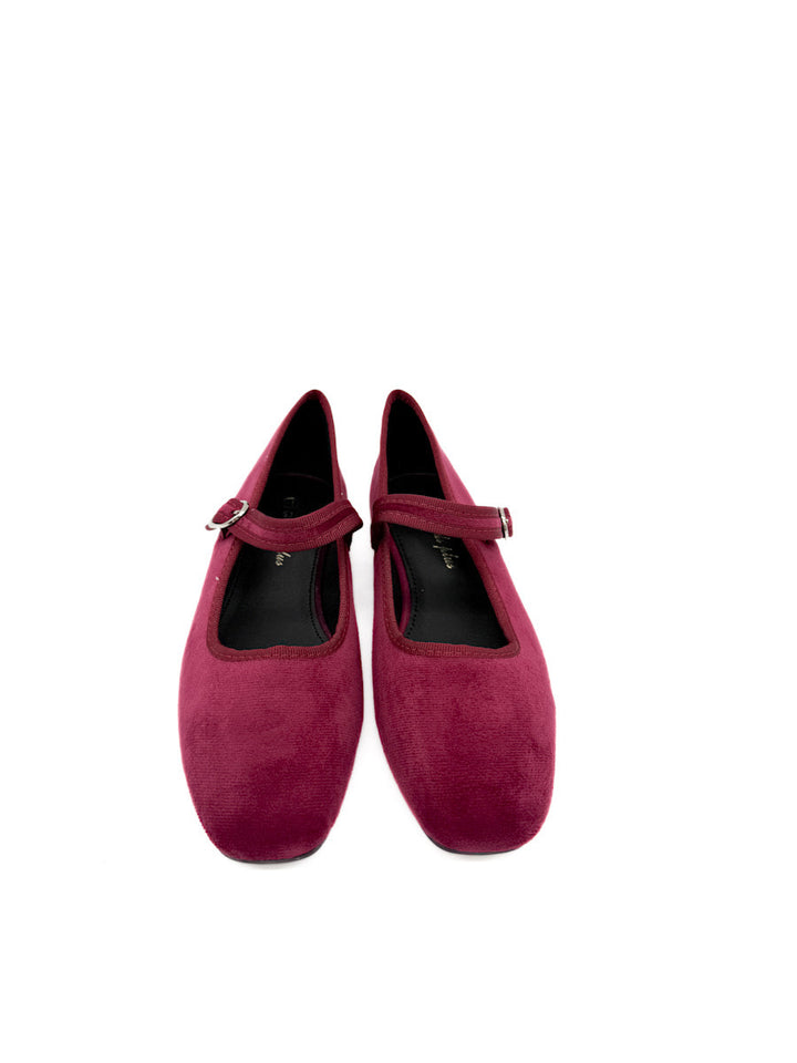 Elegantes Merceditas de Terciopelo con Hebilla