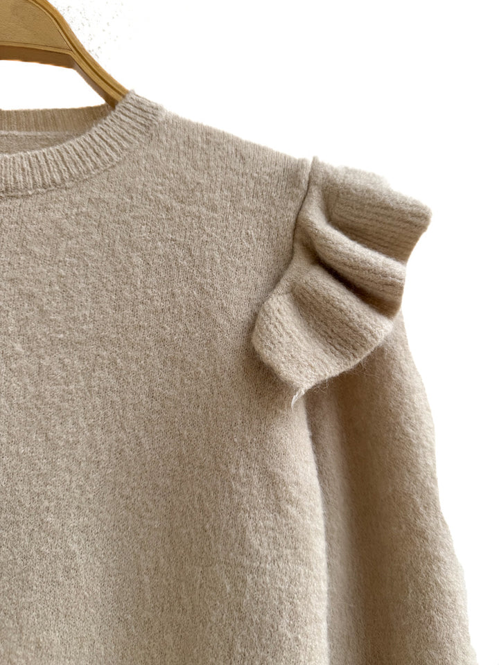 Suéter de Punto con Volantes en los Hombros - Elegancia y Comodidad