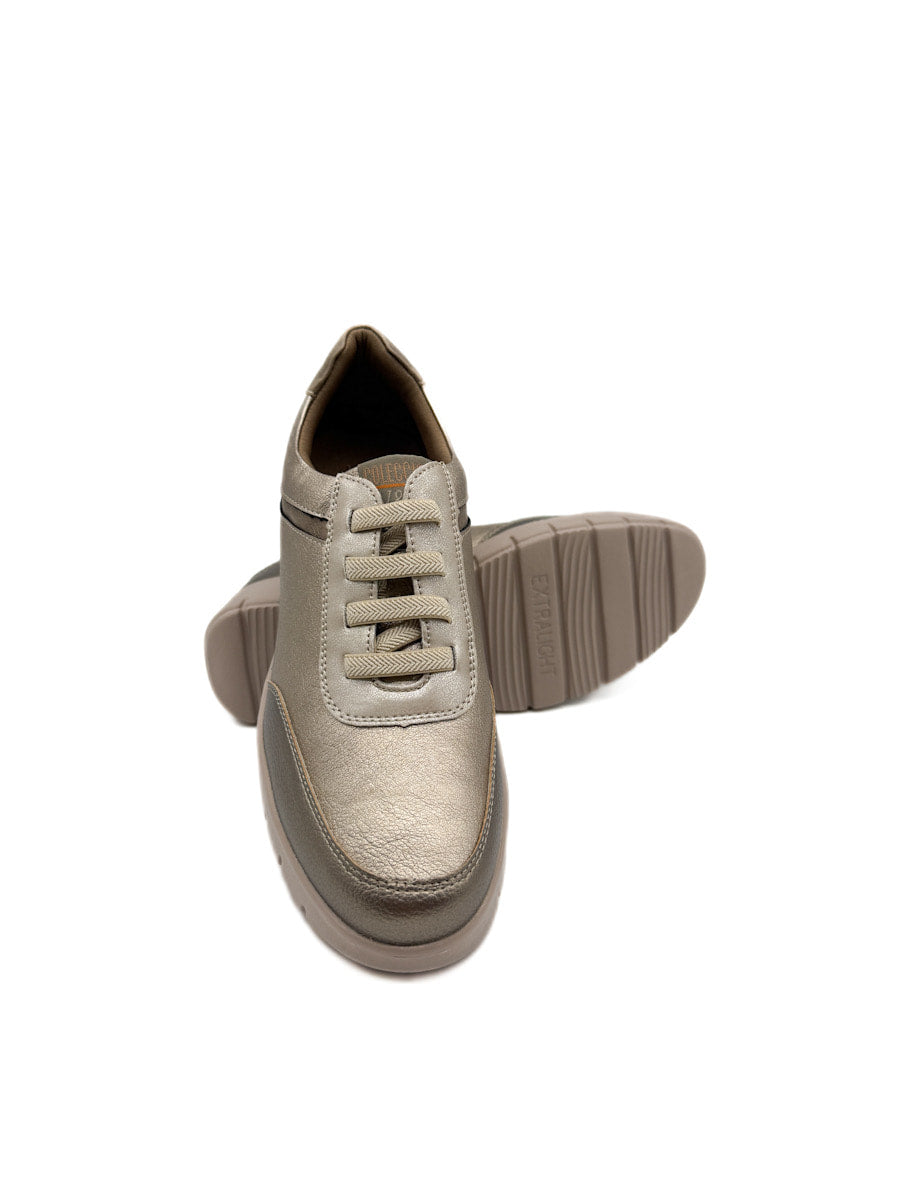 Zapatilla Deportiva con Suela Extra Ligera y Diseño Metálico Sofisticado