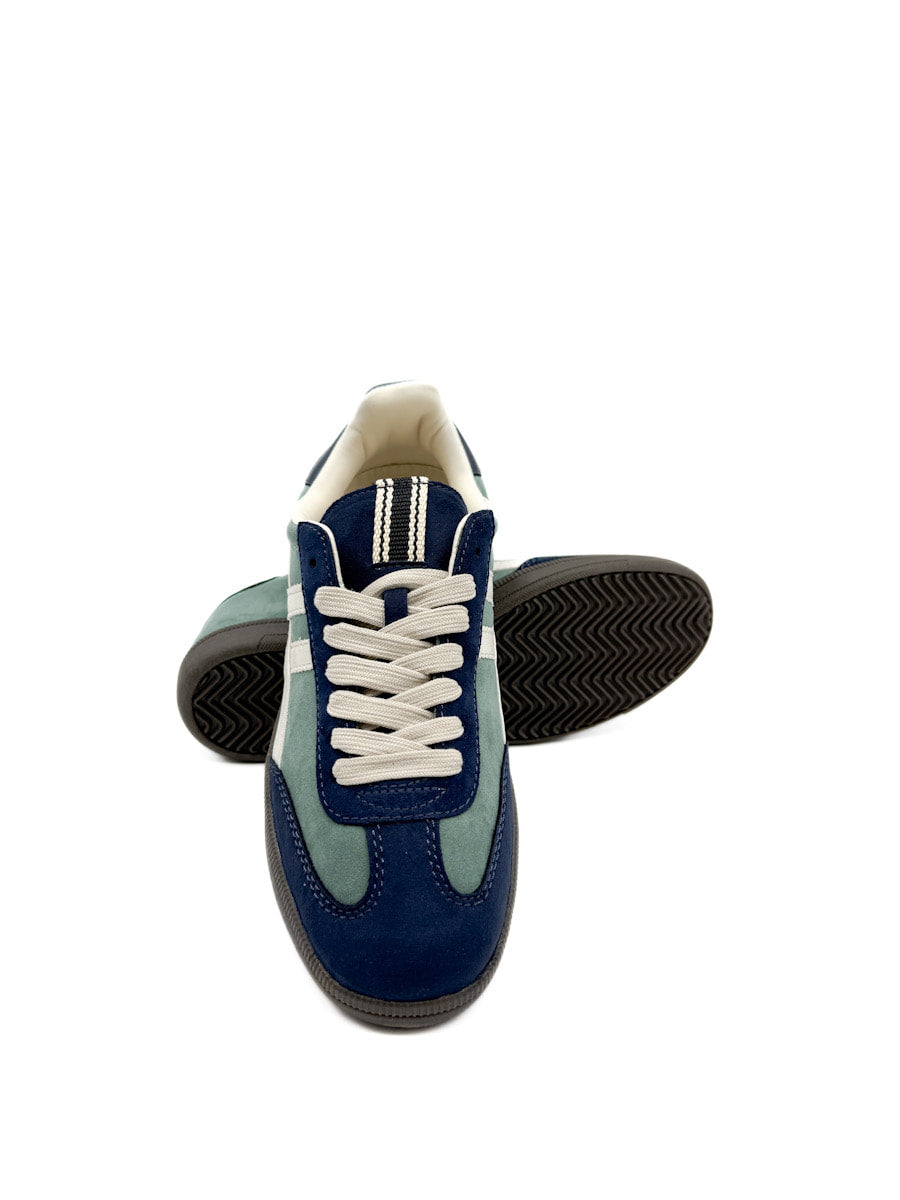 Zapatillas Deportivas de Antlina Bandas Blancas. Corina M5520