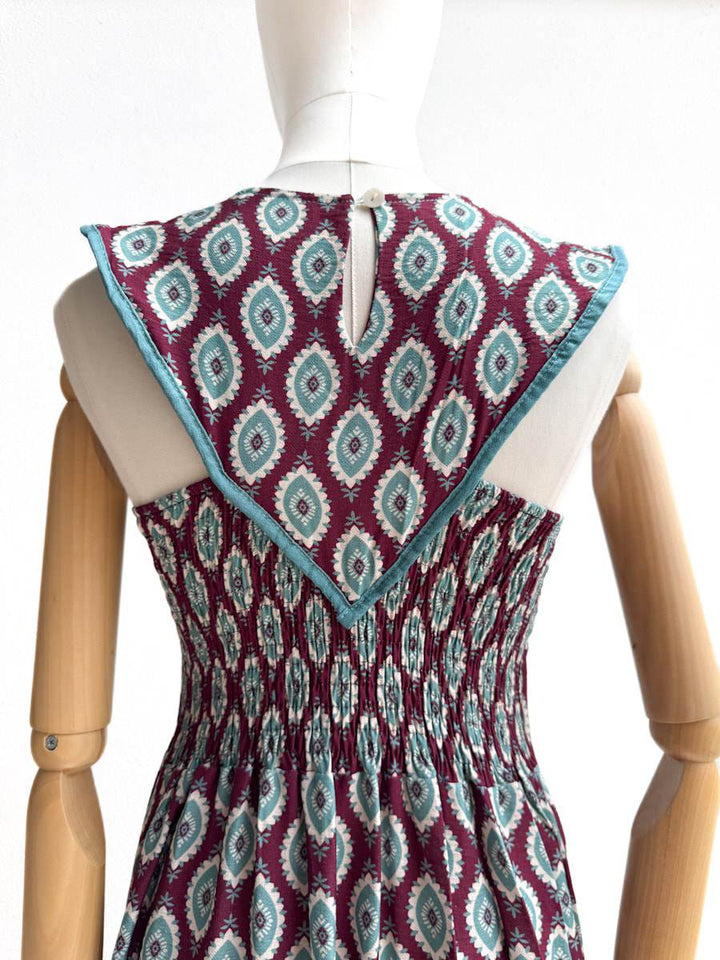 Vestido Midi Étnico con Escote Original – Disponible en Varios Colores