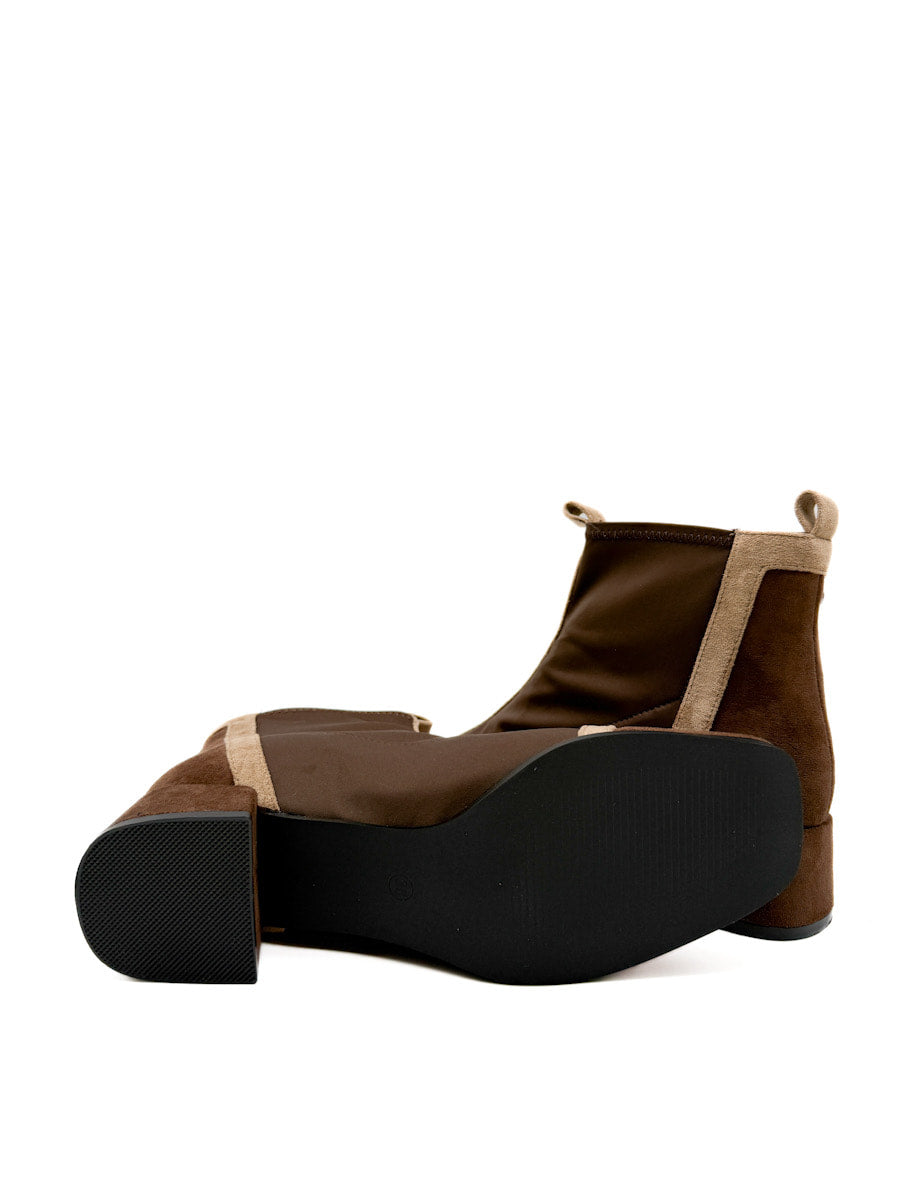 Botines Tacón Cuadrado Negras Texturizadas y Marrones Bicolor