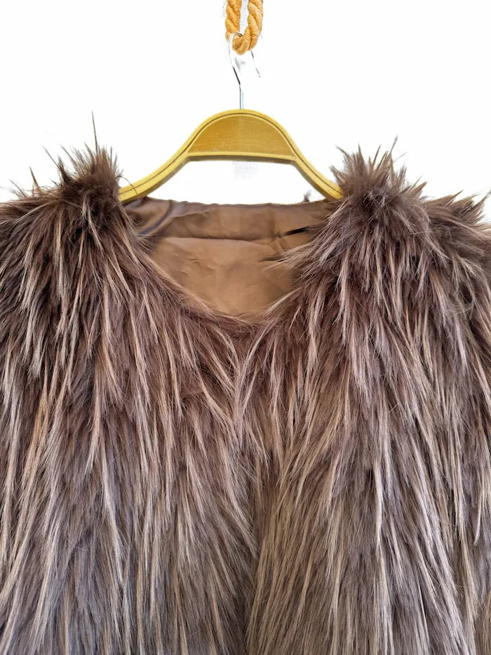 Chaqueta de Pelo Sintético Corta