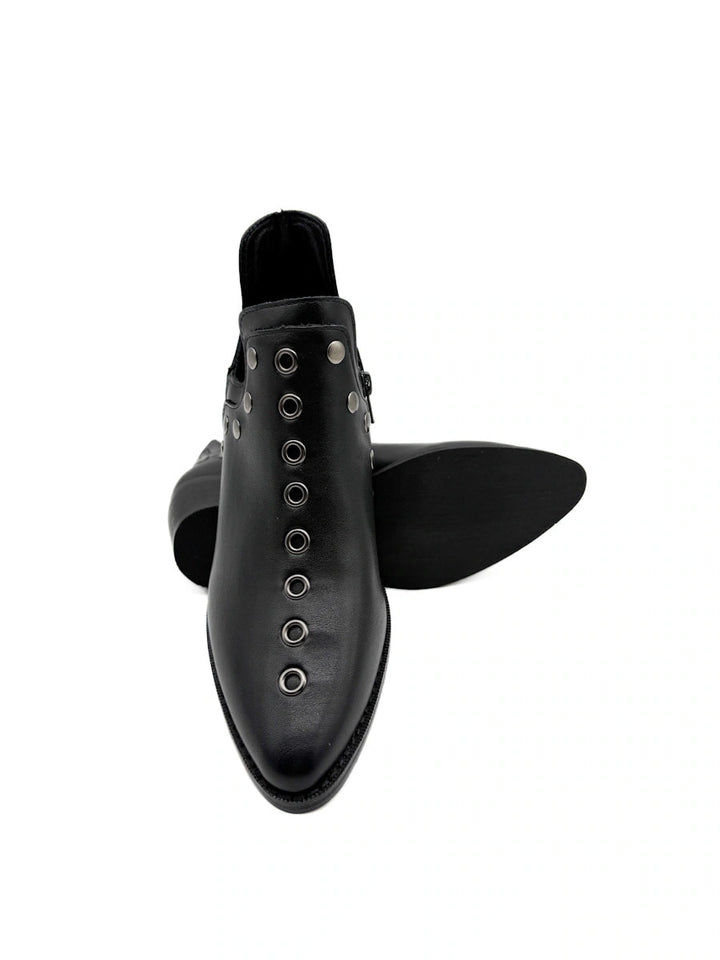 Botines cowboy con tachuelas y cremallera lateral