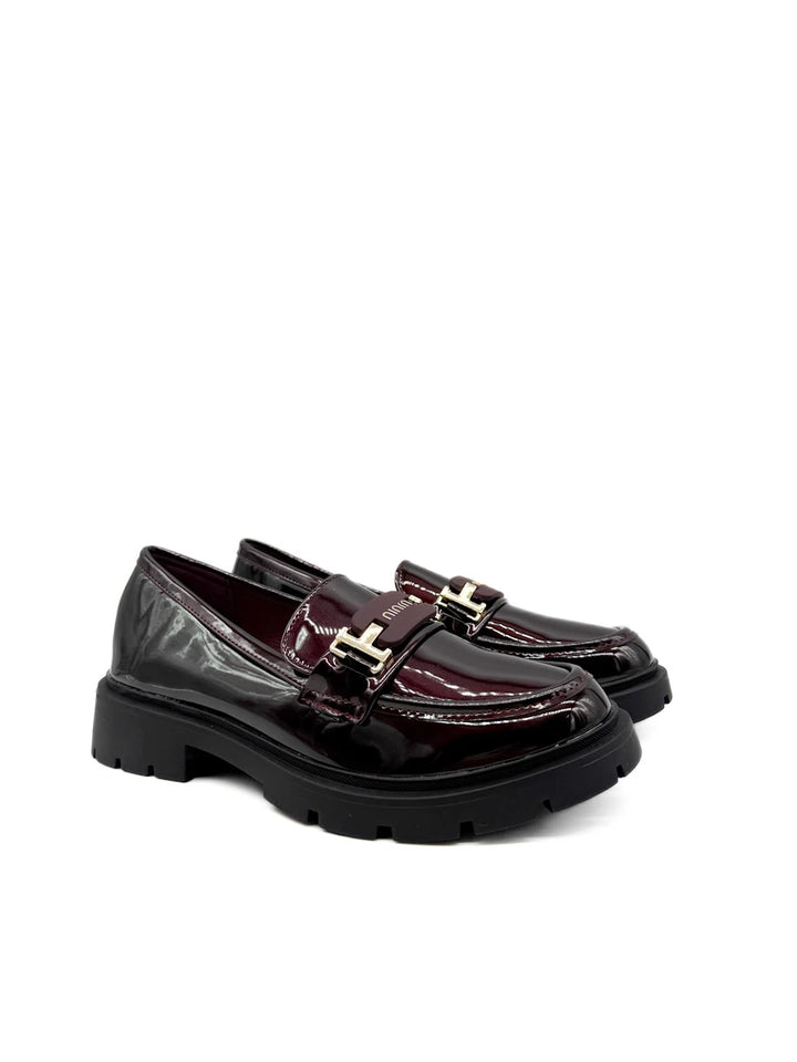 Mocasines de Charol con Suela Dentada y Hebilla Metalizada para Mujer
