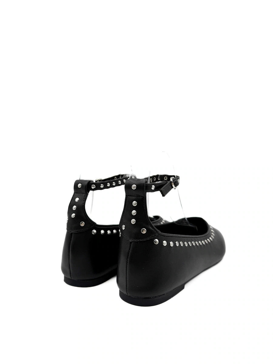 Bailarina Negra con Tachuelas y Correa de Tobillo Corina M5607