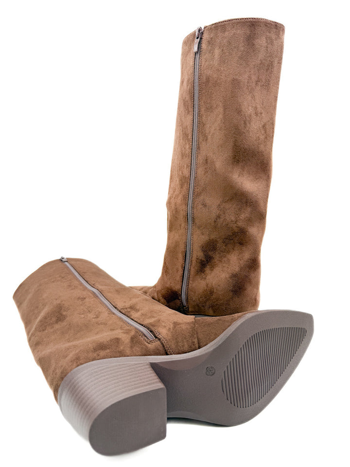 Botas Altas detalles Remaches Metálicos