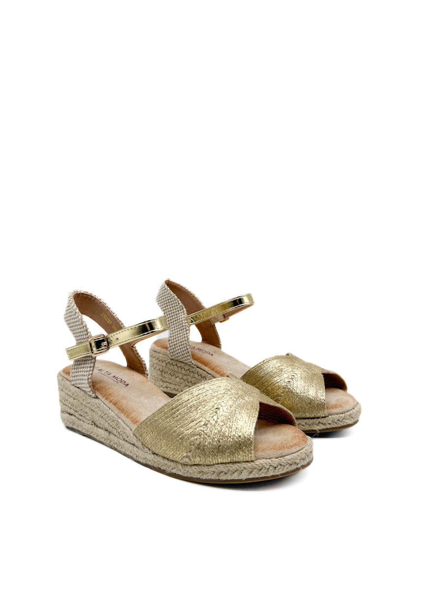 Alpargatas cuña con Plataforma de Yute – Estilo y Comodidad para el Verano