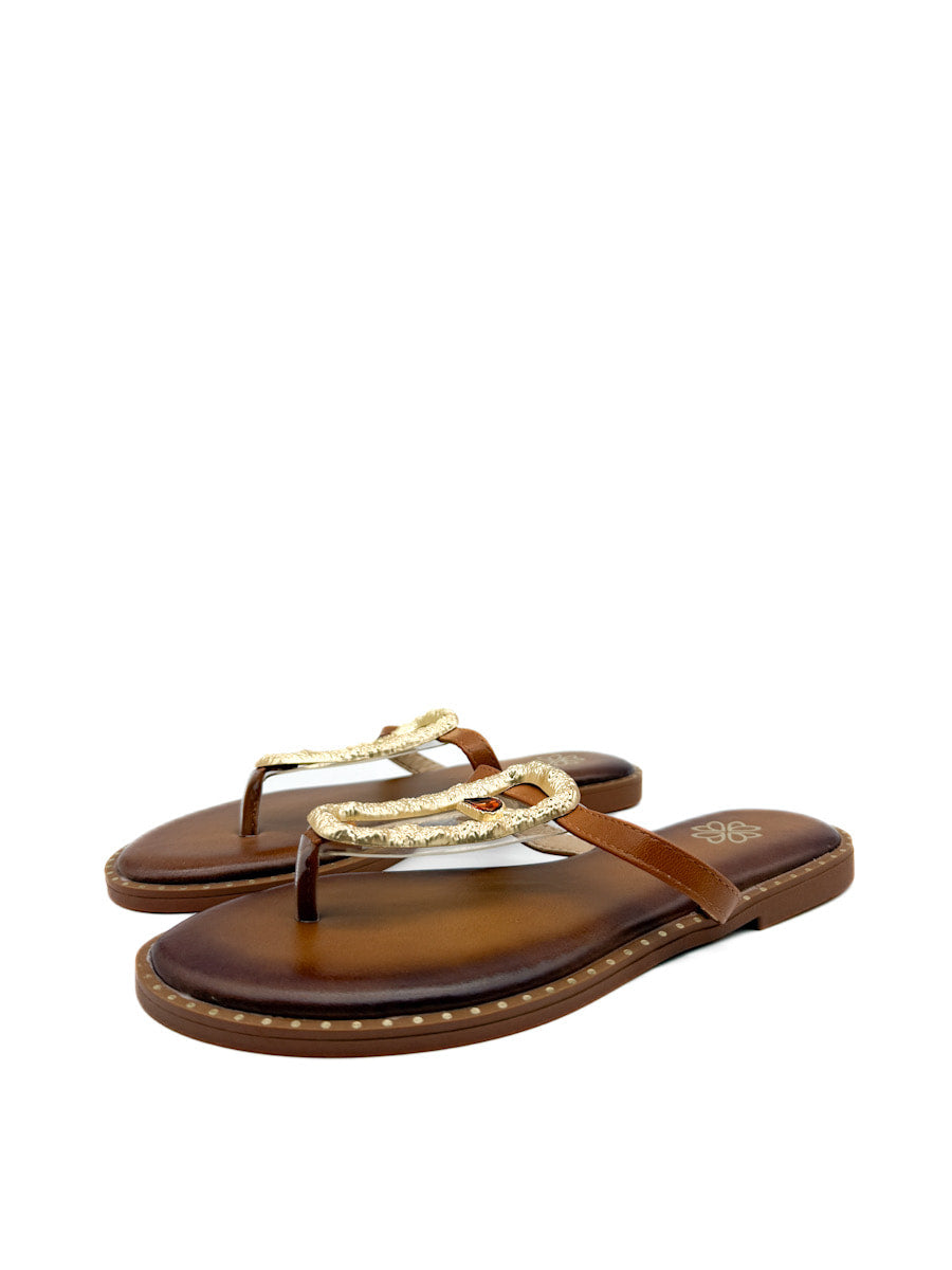 Sandalias Planas con Adorno Dorado Transparente