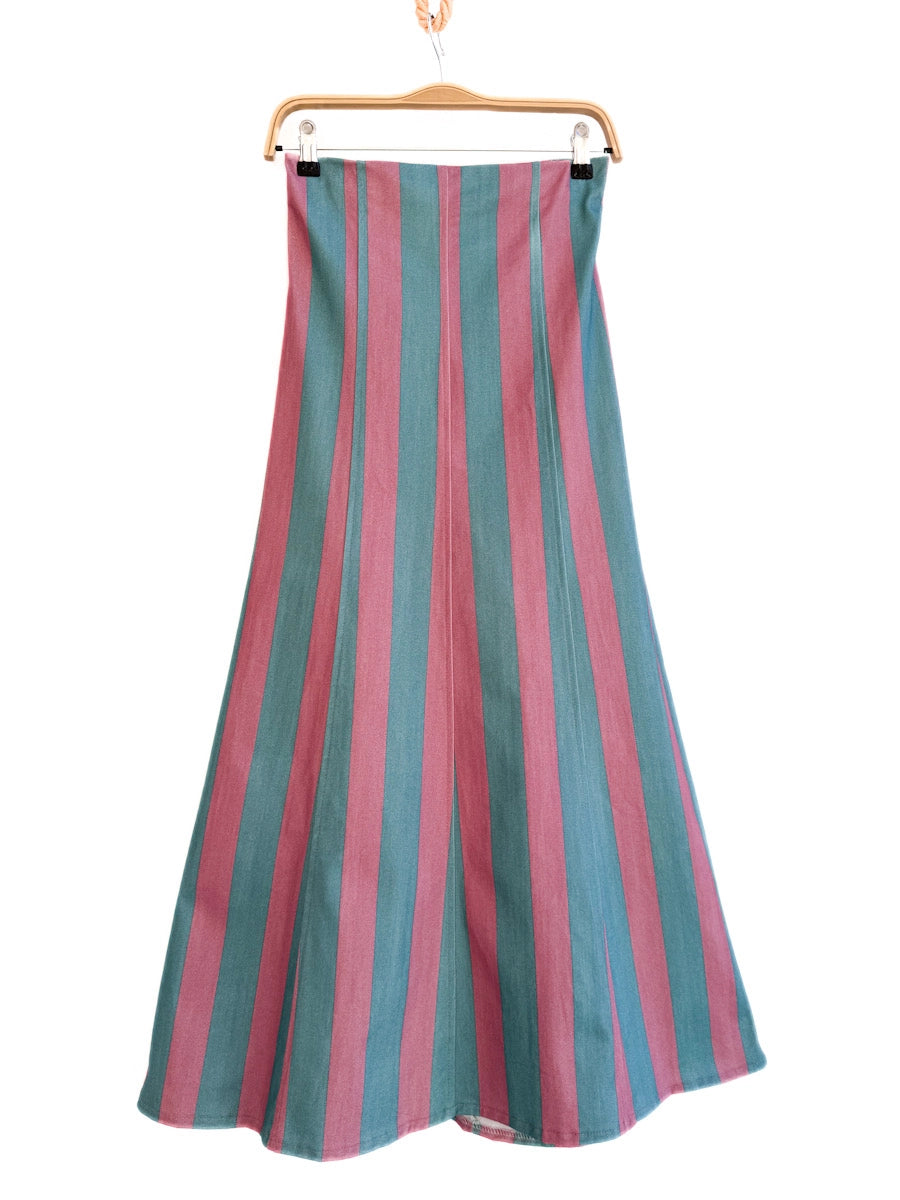 Conjunto de Blusa y Falda a Rayas – Venta por Separado