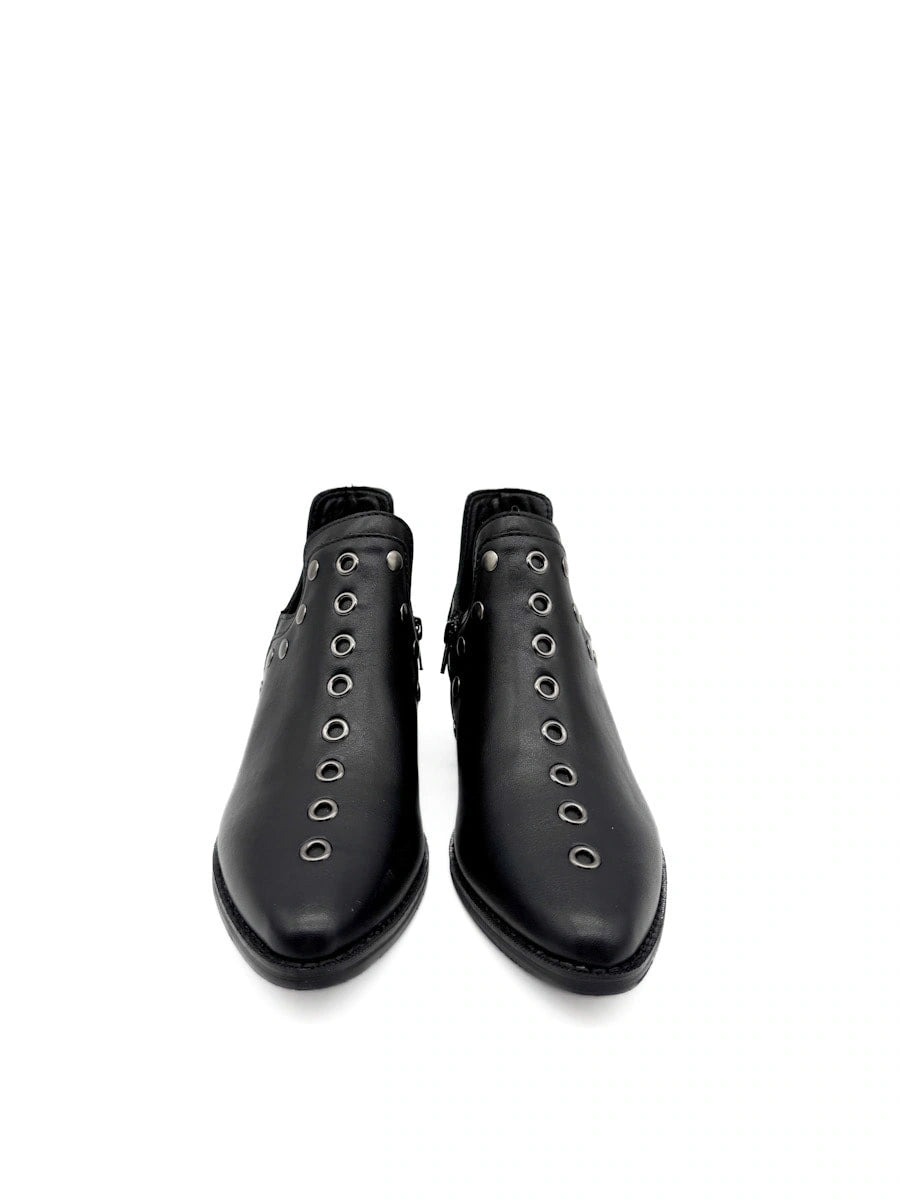 Botines cowboy con tachuelas y cremallera lateral