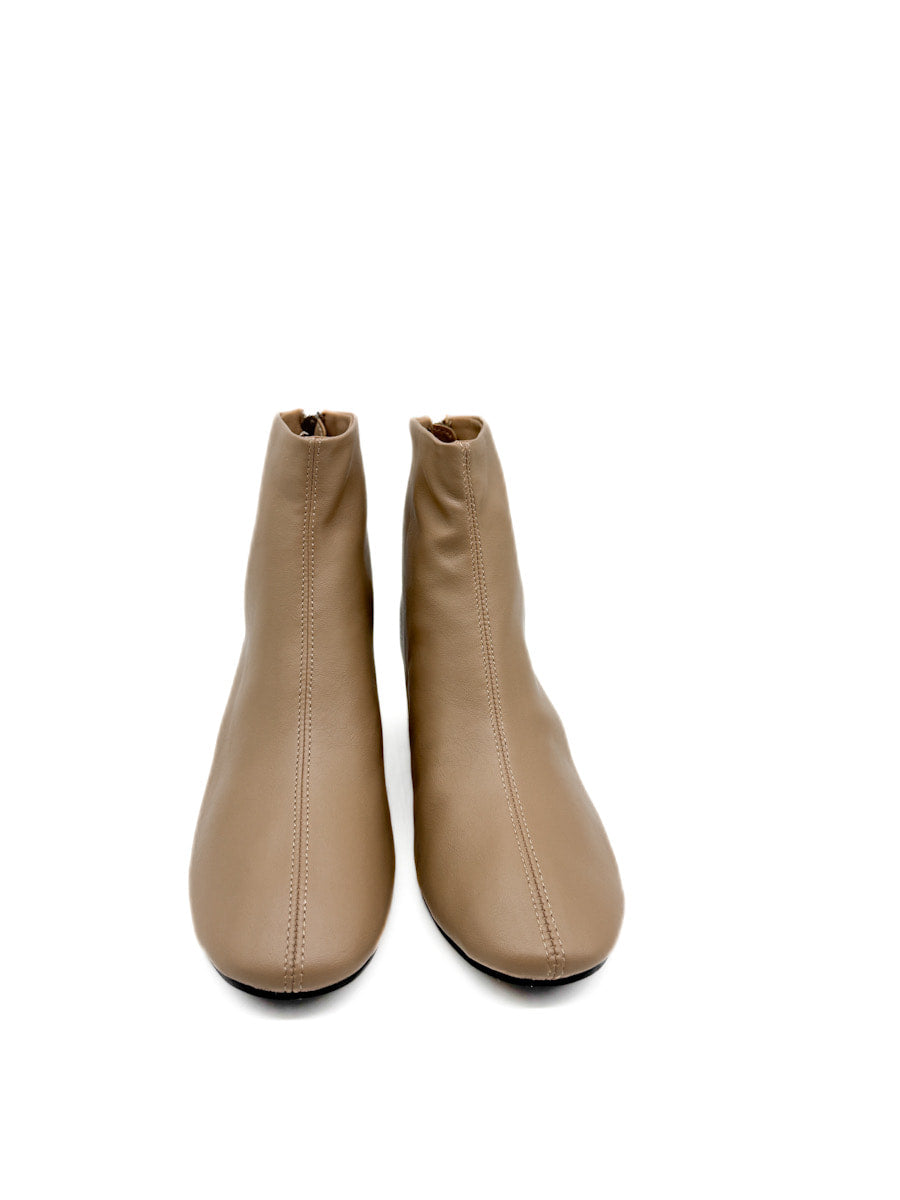 Botines de Tobillo con Tacón Cuadrado  Corina  M5870