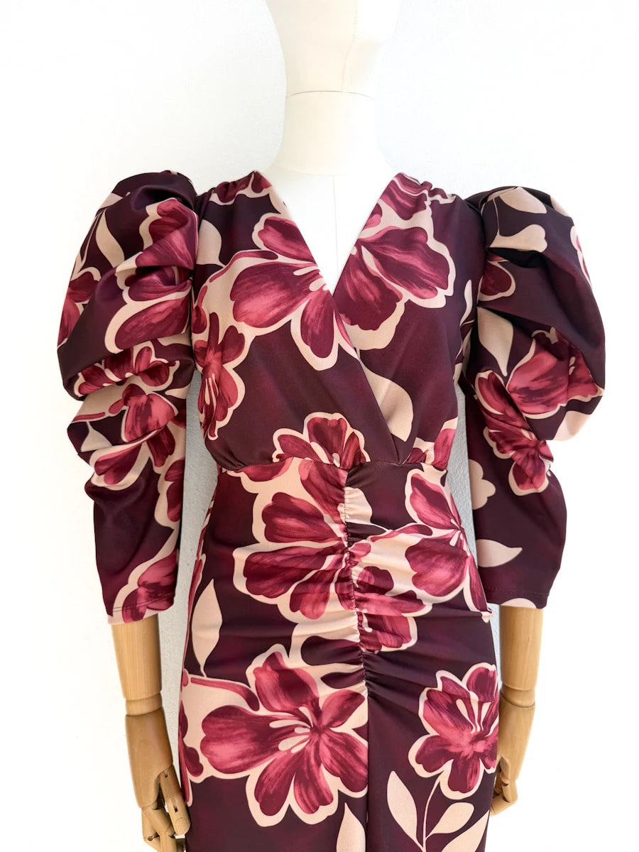 Vestido Elegante con Estampado Floral y Manga Abullonada