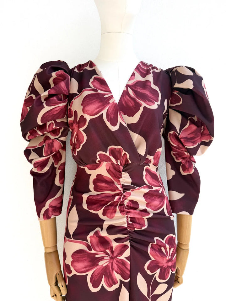 Vestido Elegante con Estampado Floral y Manga Abullonada