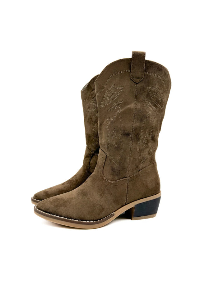 Botas Cowboy Media Caña – Estilo Campero con Bordados