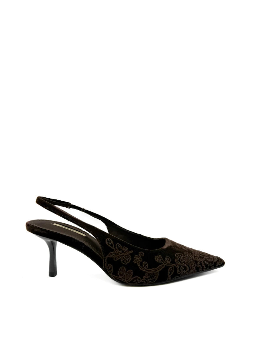 Corina Zapatos Destalonados de Terciopelo Bordado con Tacón Kitten
