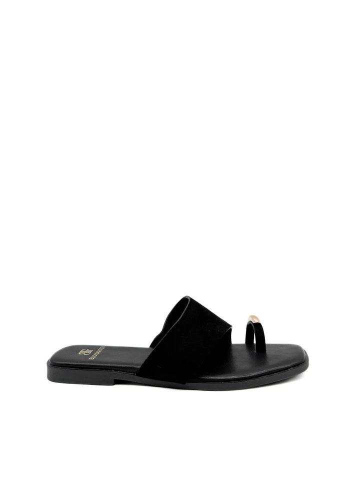 Sandalias Planas con Anillo Metálico y Pala Ancha
