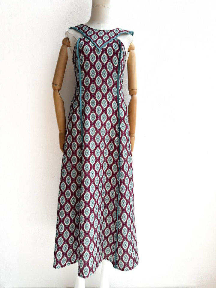 Vestido Midi Étnico con Escote Original – Disponible en Varios Colores Azul única