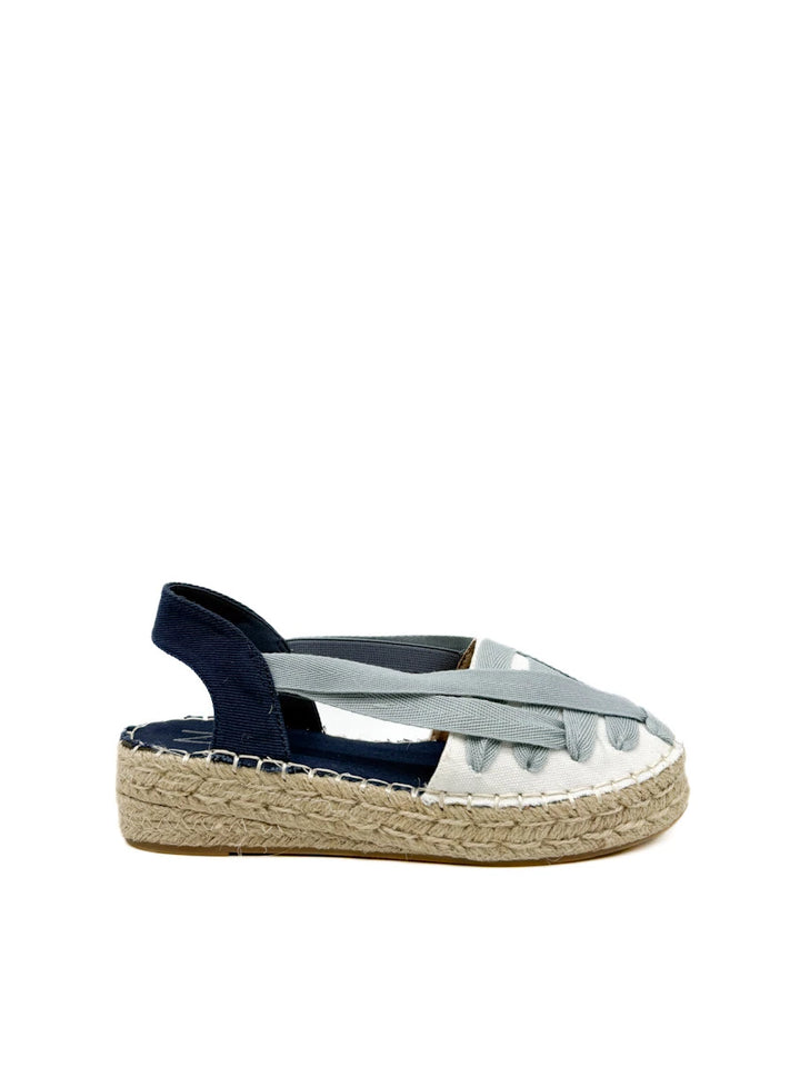 Sandalias alpargatas de lona con suela de yute.