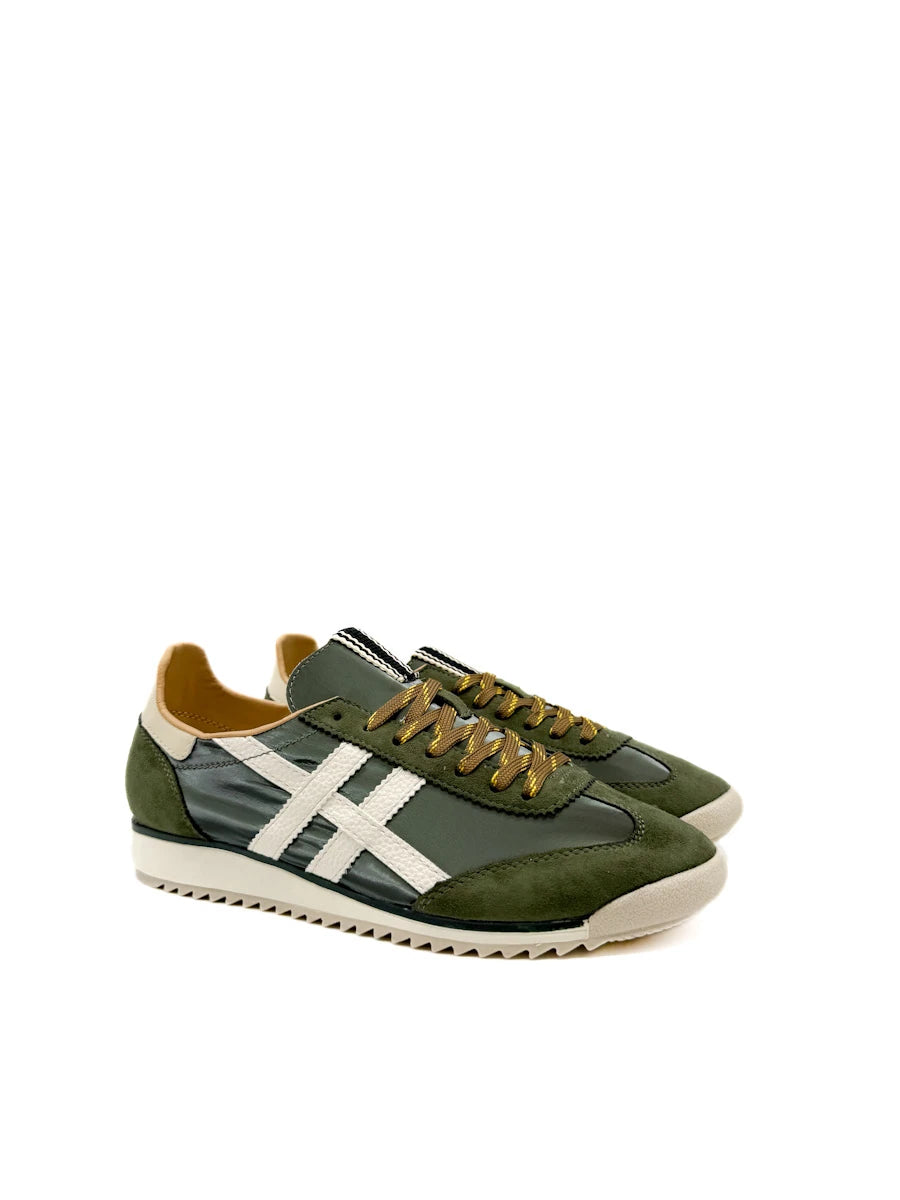 Zapatillas Deportivas Retro de Antelina y Nailon con Bandas Laterales