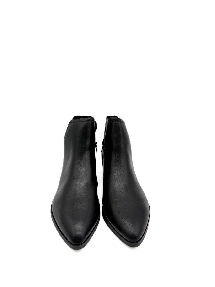 Botines Tacón Bajo Corina M5791