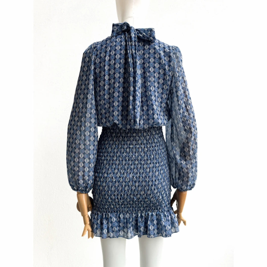 Vestido Dos Piezas con Estampado y Detalles Fruncidos