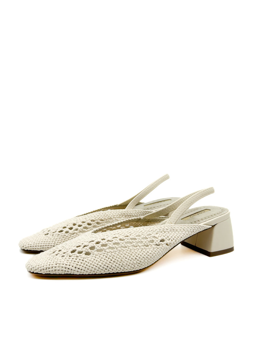 Zapatos Destalonado Crochet Corina M5327