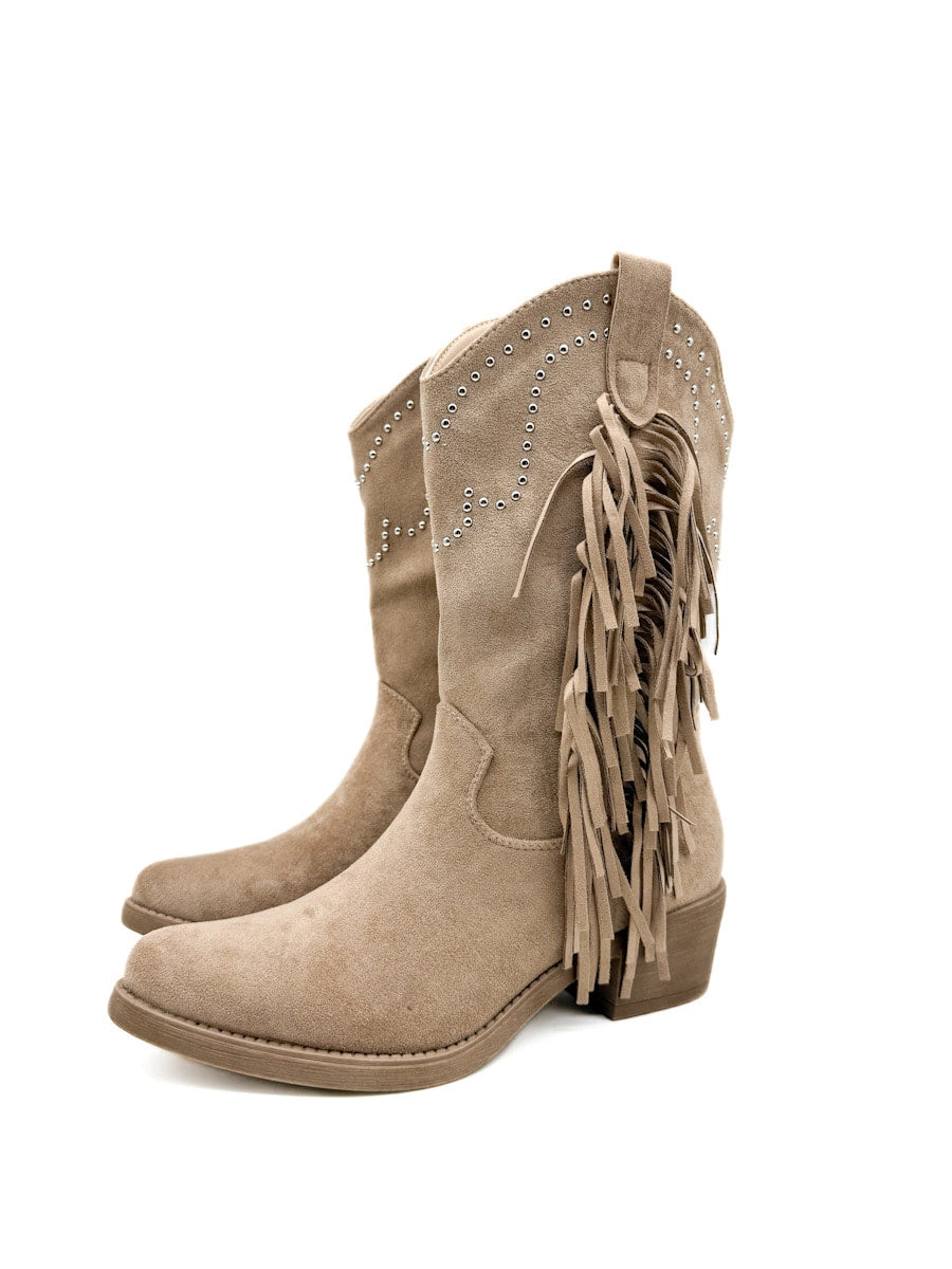 Bota cowboy de antelina color kahki con bordado