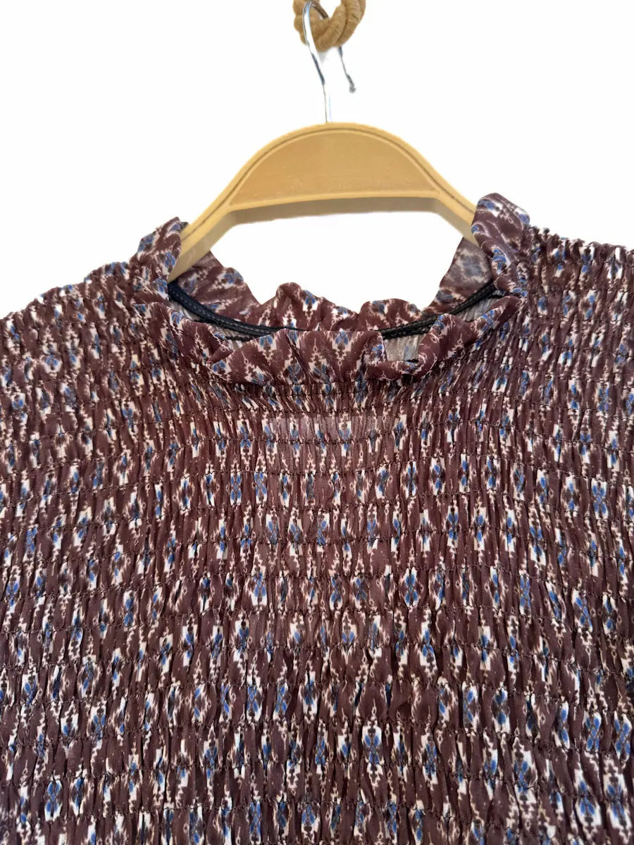 Blusa Smock con Cuello alto y Mangas Largas