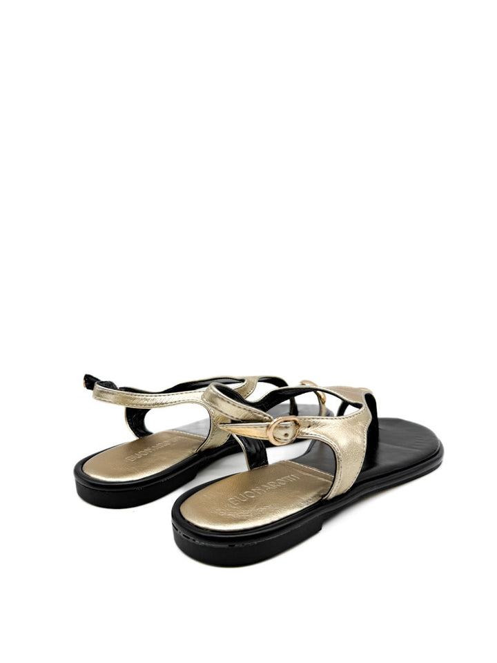 Sandalias Elegantes con Detalle Metálico y Correa Ajustable