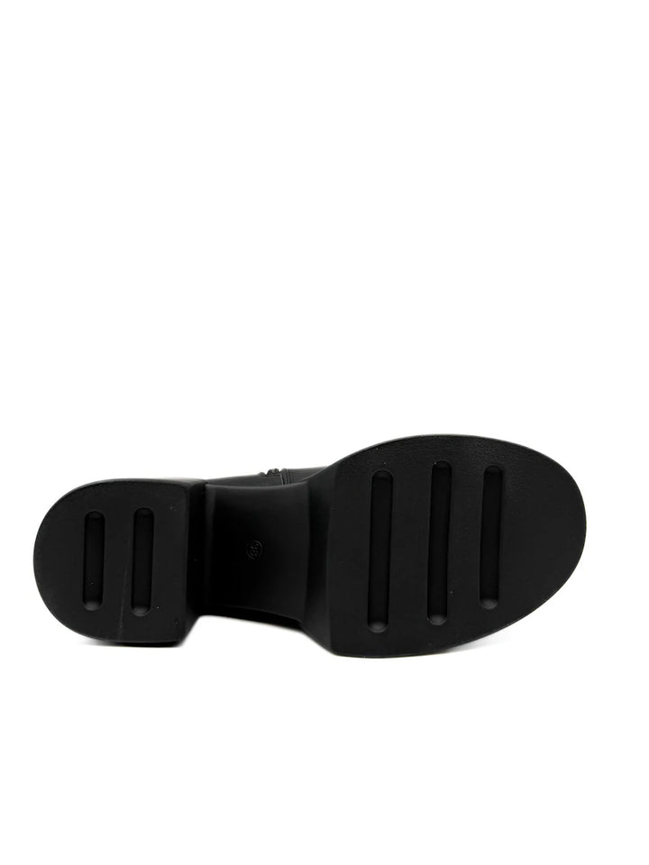 Botines Negro con Tacón Ancho, Plataforma y Tachuela