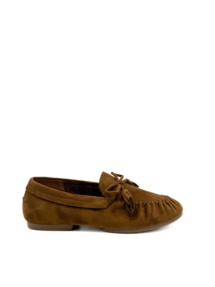 Mocasines Planos de Ante con Borlas y Lazo