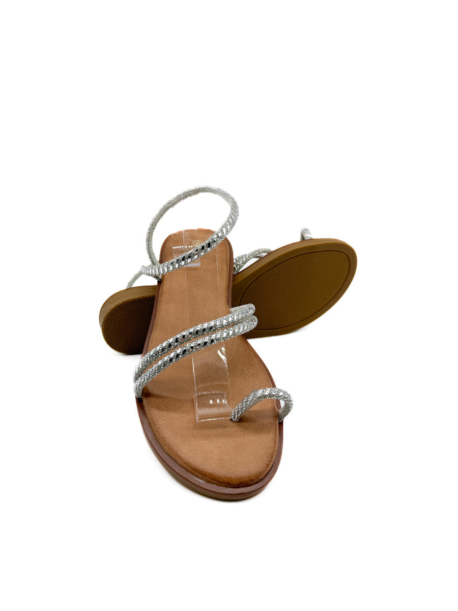 Sandalias Planas de Pedrería: Estilo y Brillo