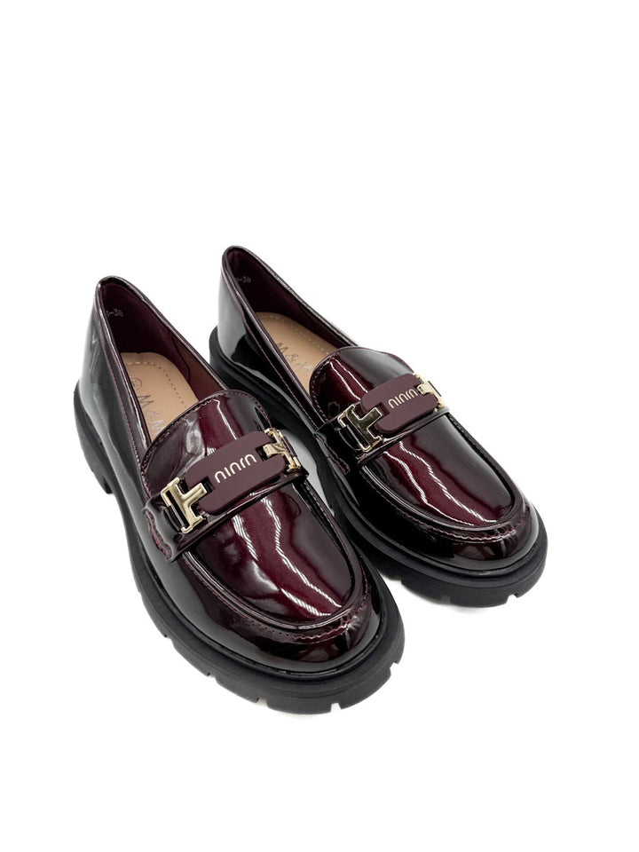 Mocasines de Charol con Suela Dentada y Hebilla Metalizada para Mujer