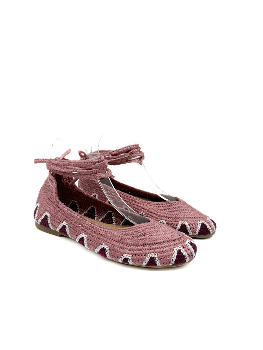 Bailarinas Artesanales de Crochet con Cintas para Tobillo y Diseño Étnico