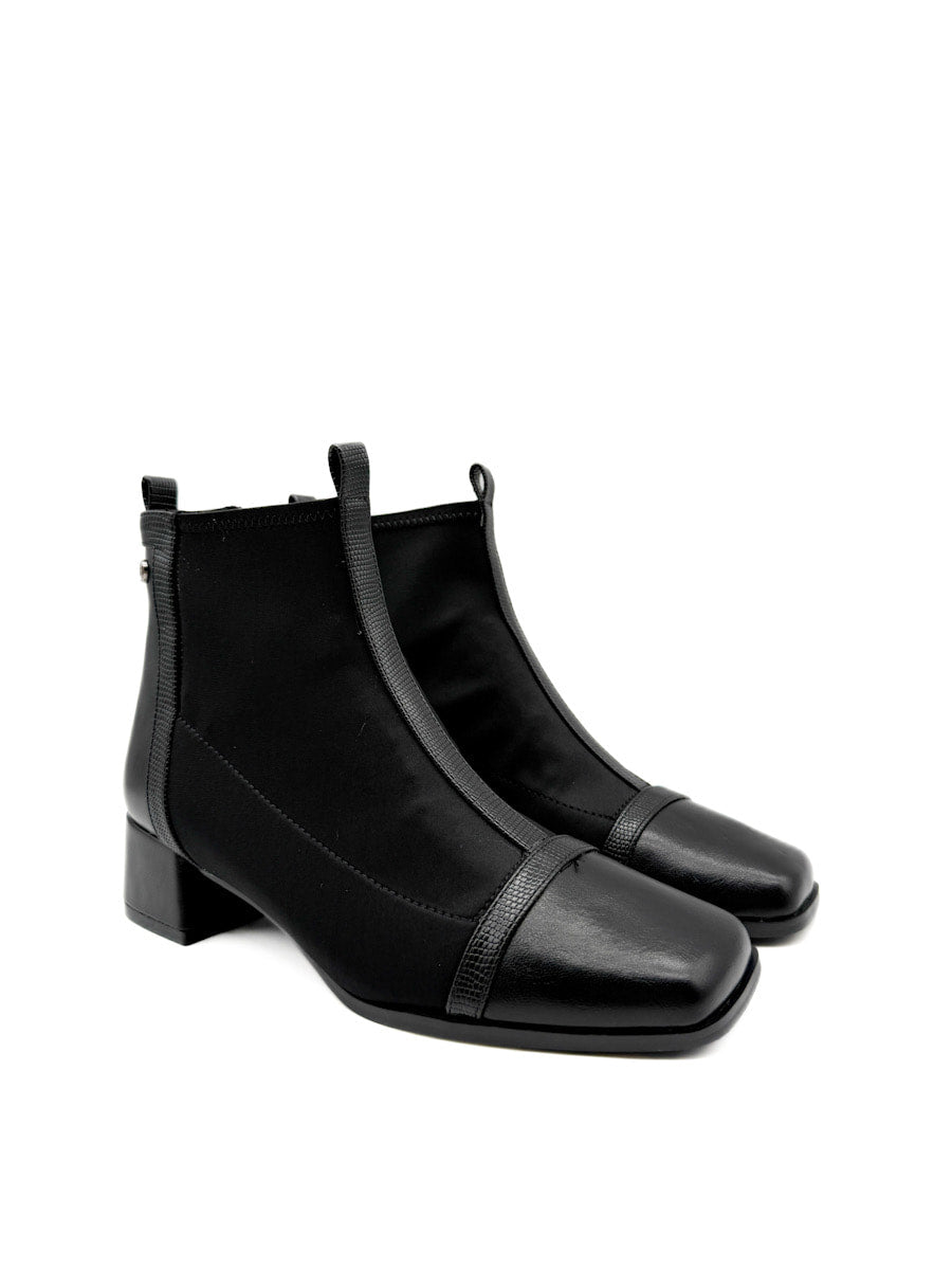 Botines Tacón Cuadrado Negras Texturizadas y Marrones Bicolor