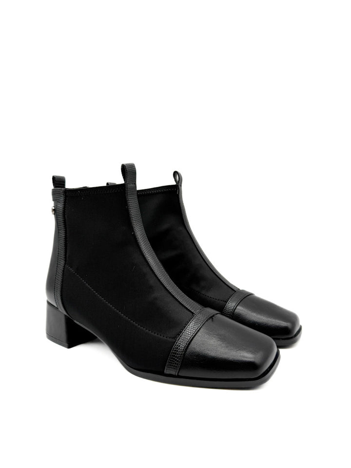 Botines Tacón Cuadrado Negras Texturizadas y Marrones Bicolor