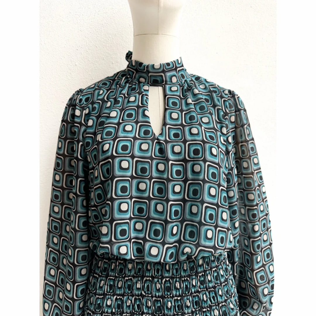 Vestido Dos Piezas con Estampado y Detalles Fruncidos Negro Cuadro única