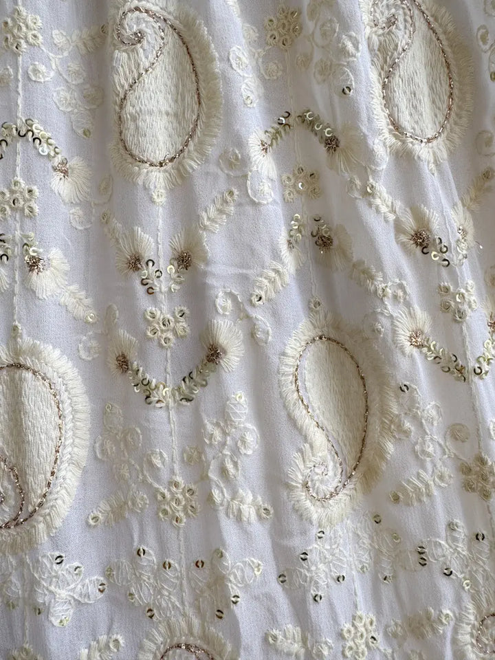 Vestido Largo Bohemio Bordado con Cordón Ajustable