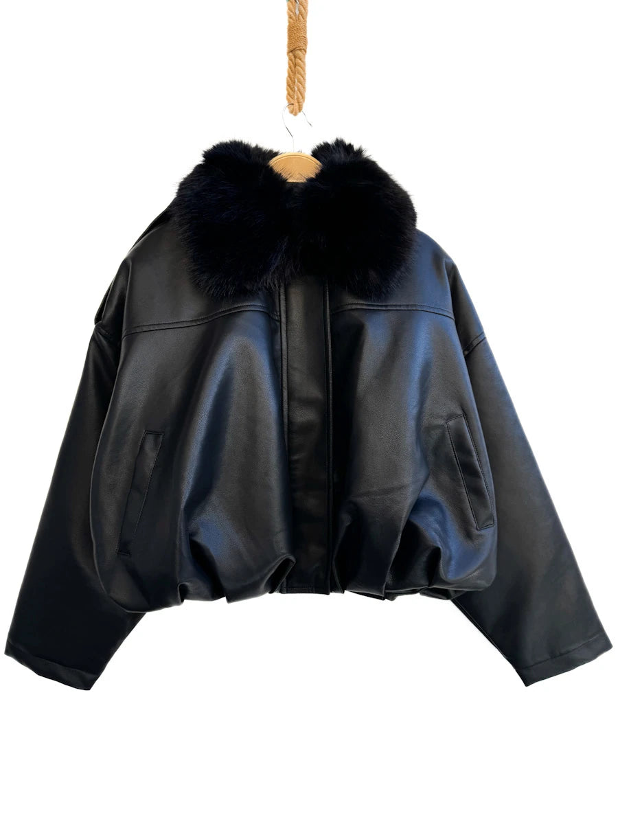 Chaqueta Efecto Piel con Cuello de Pelo Sintético