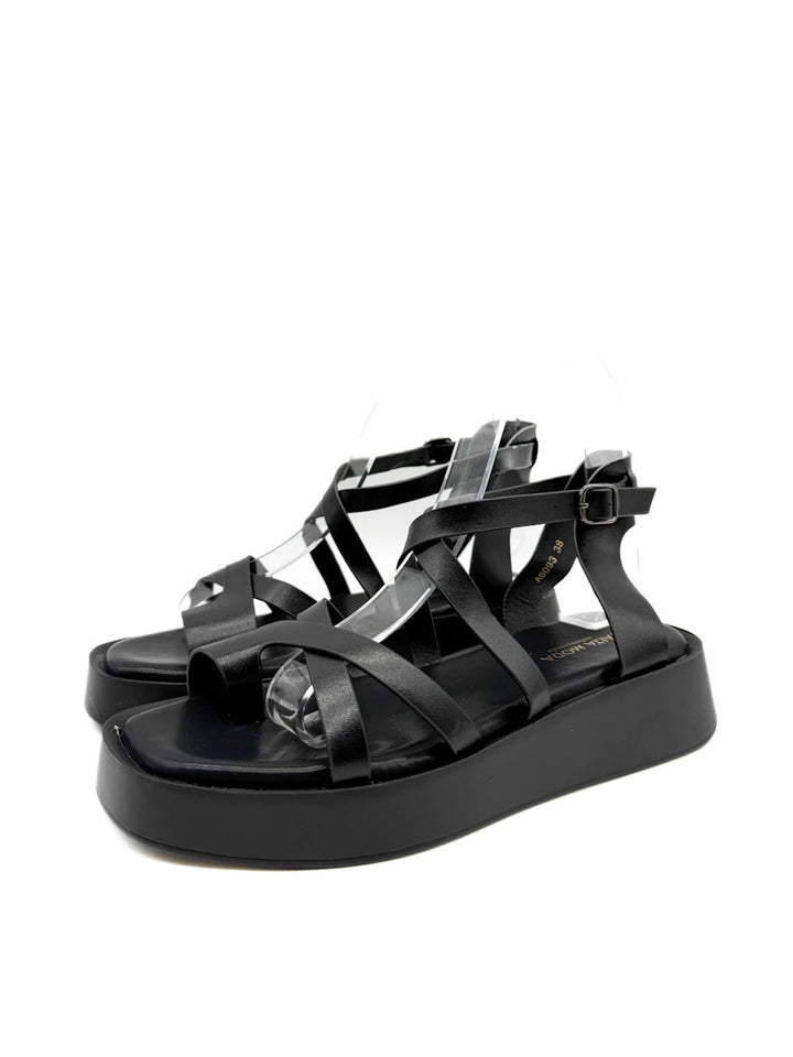 Sandalias de Plataforma con Tiras Entrelazadas y Hebilla