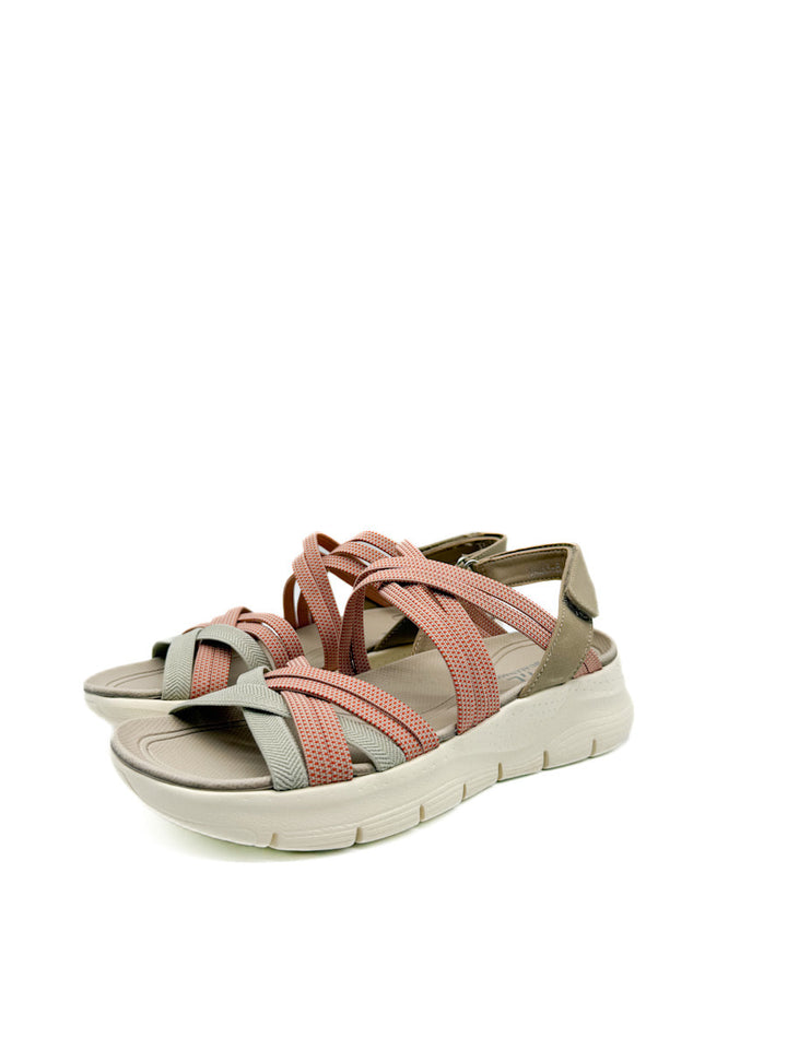 Sandalias de plataforma con tiras cruzadas en tonos rosa y gris