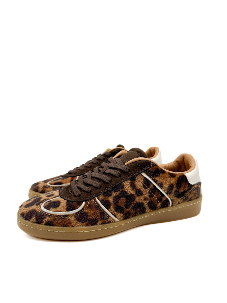 Zapatillas de Diseño Clásico con Estilo Moderno Corina M5525